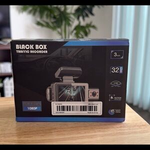 Black Box Traffic Recorder with 3-Inch Screen